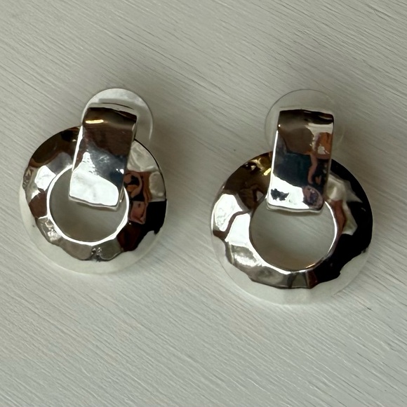 Jewelry - Silver Hammered Circle Earrings